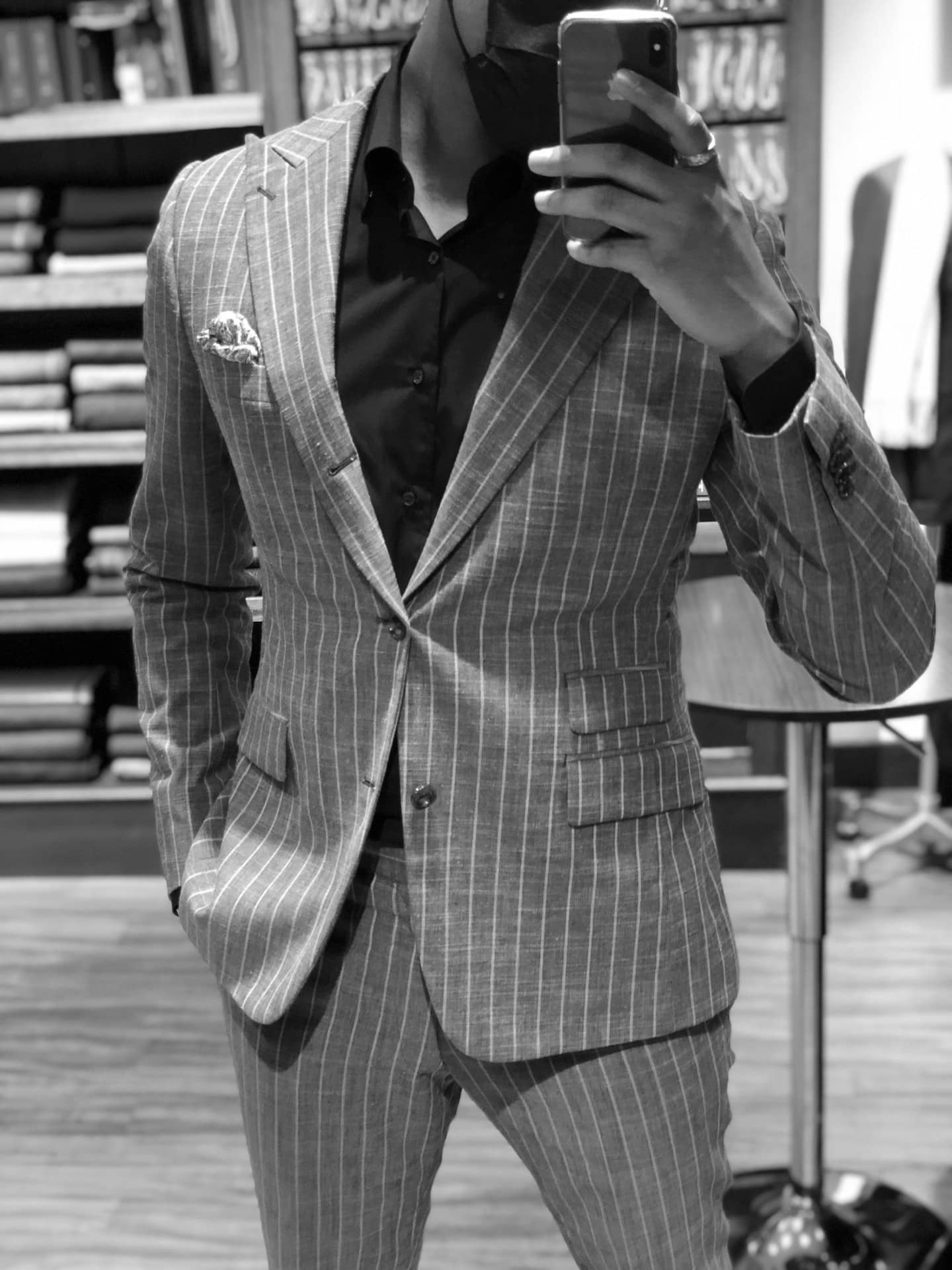 スーツの着用イメージ